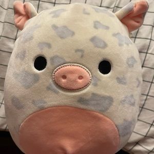 Rosie Squishmallow